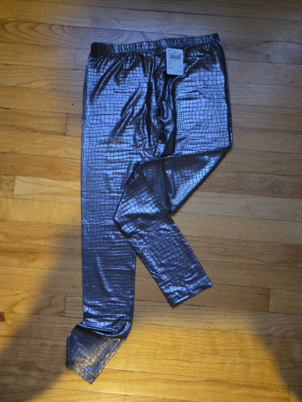 Metallic Croc-Embossed Leggings - Silver